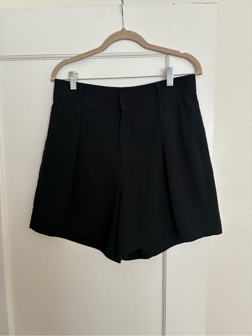 A&F Dress shorts